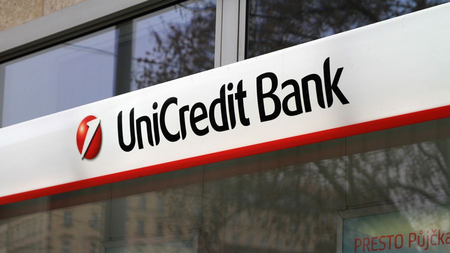 UniCredit Bank v Česku a na Slovensku stoupl v pololetí čistý zisk o 45 procent
